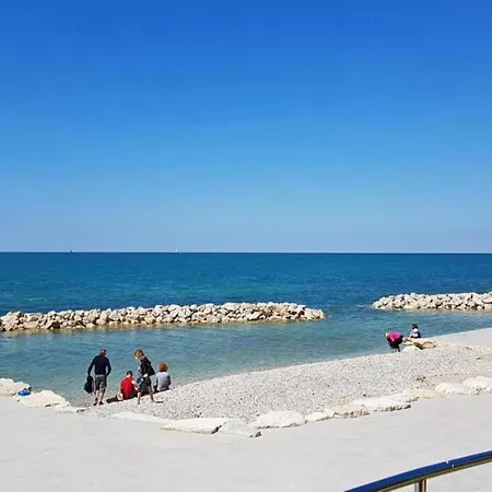 In Istria With Sea View & Bubble Bath *
