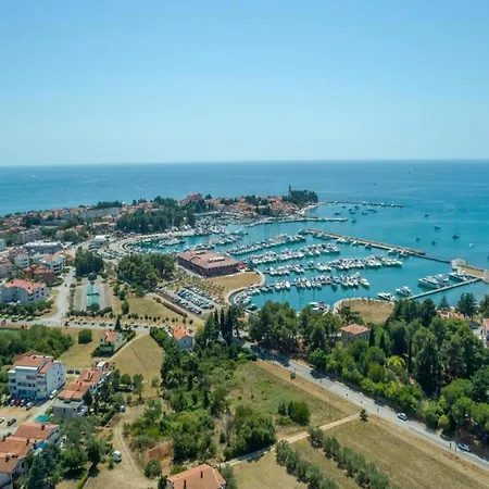 Villa In Istria With Sea View & Bubble Bath *