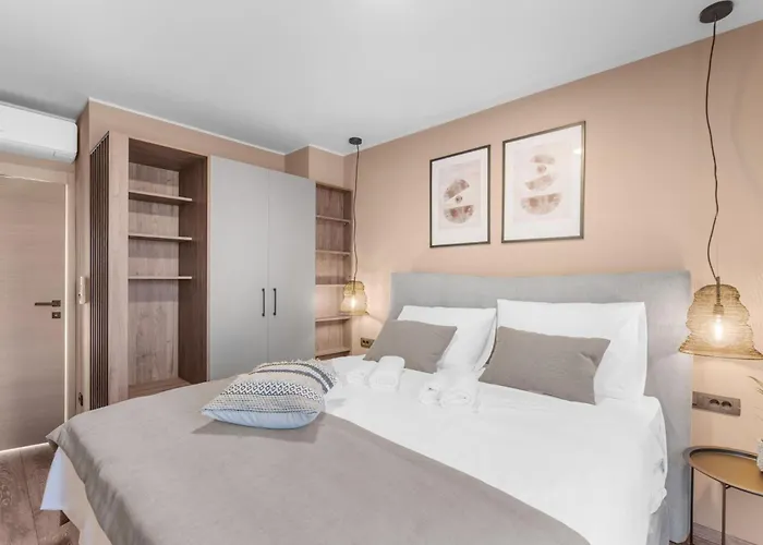 In Istria With Sea View & Bubble Bath *