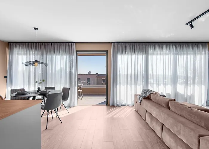 In Istria With Sea View & Bubble Bath Villa